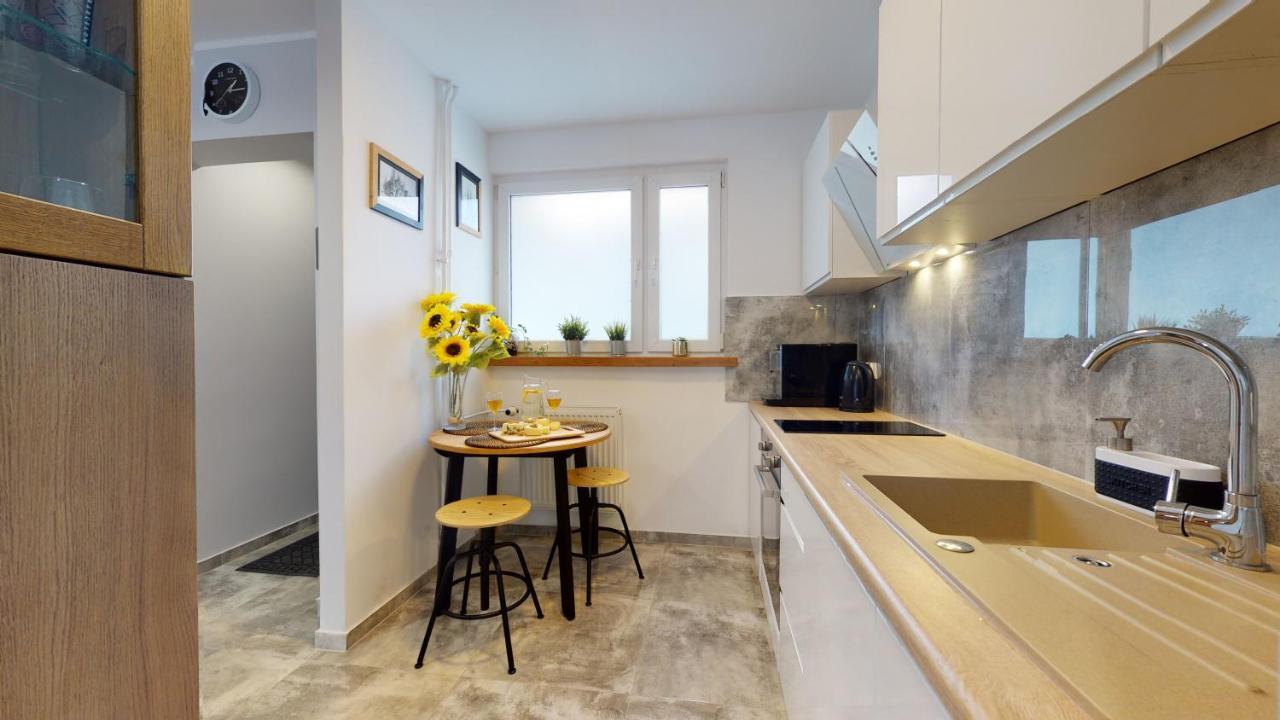 Appartement Apartament Kuznicza à Wrocław Extérieur photo